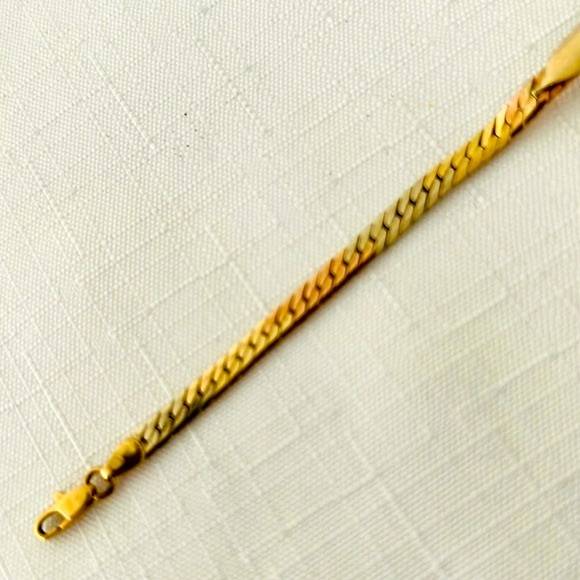 Bracelet~Italy 14K & 3~Garnets / Stamped / Vintage - Picture 5 of 16